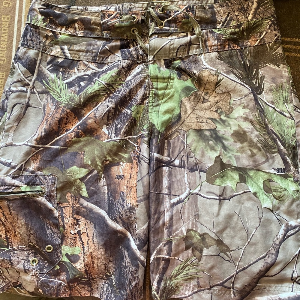 Men’s Realtree Camo Board Shorts
